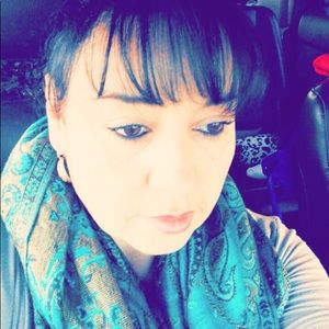 Meet your Posher, Vel